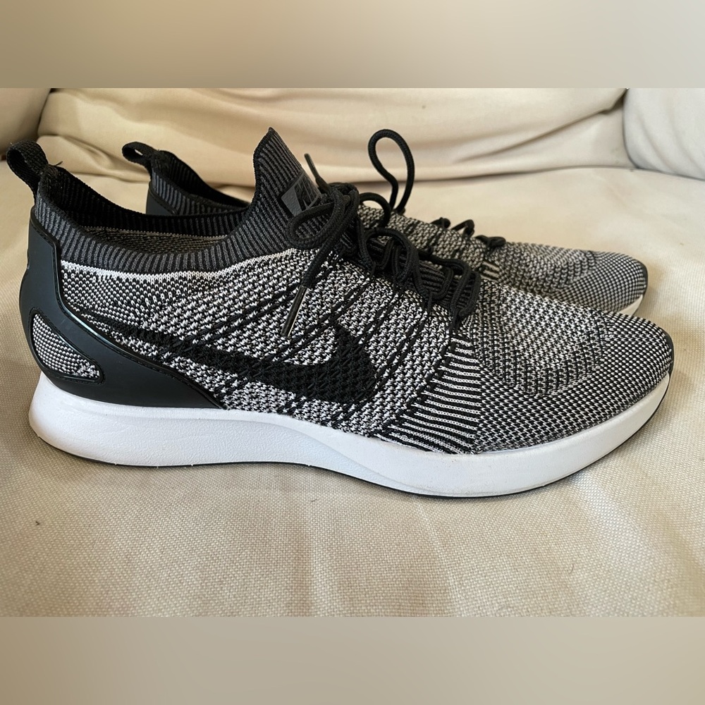 NEW Nike Mariah Fly knit Racer men’s 11